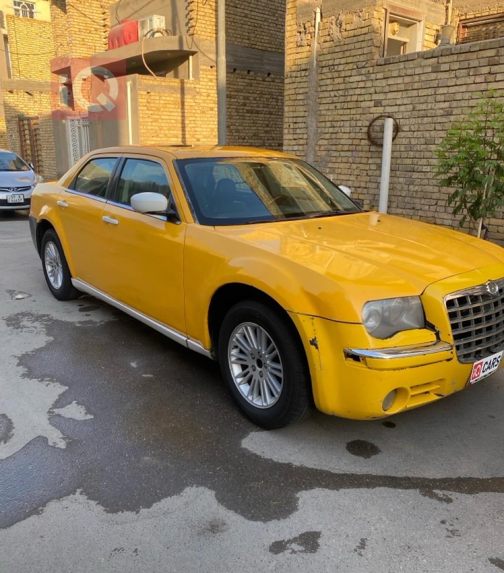 كرايسلر 300